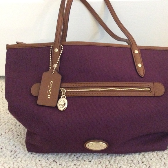 Coach Handbags - NWOT, Coach purse, Burgundy with tan trim